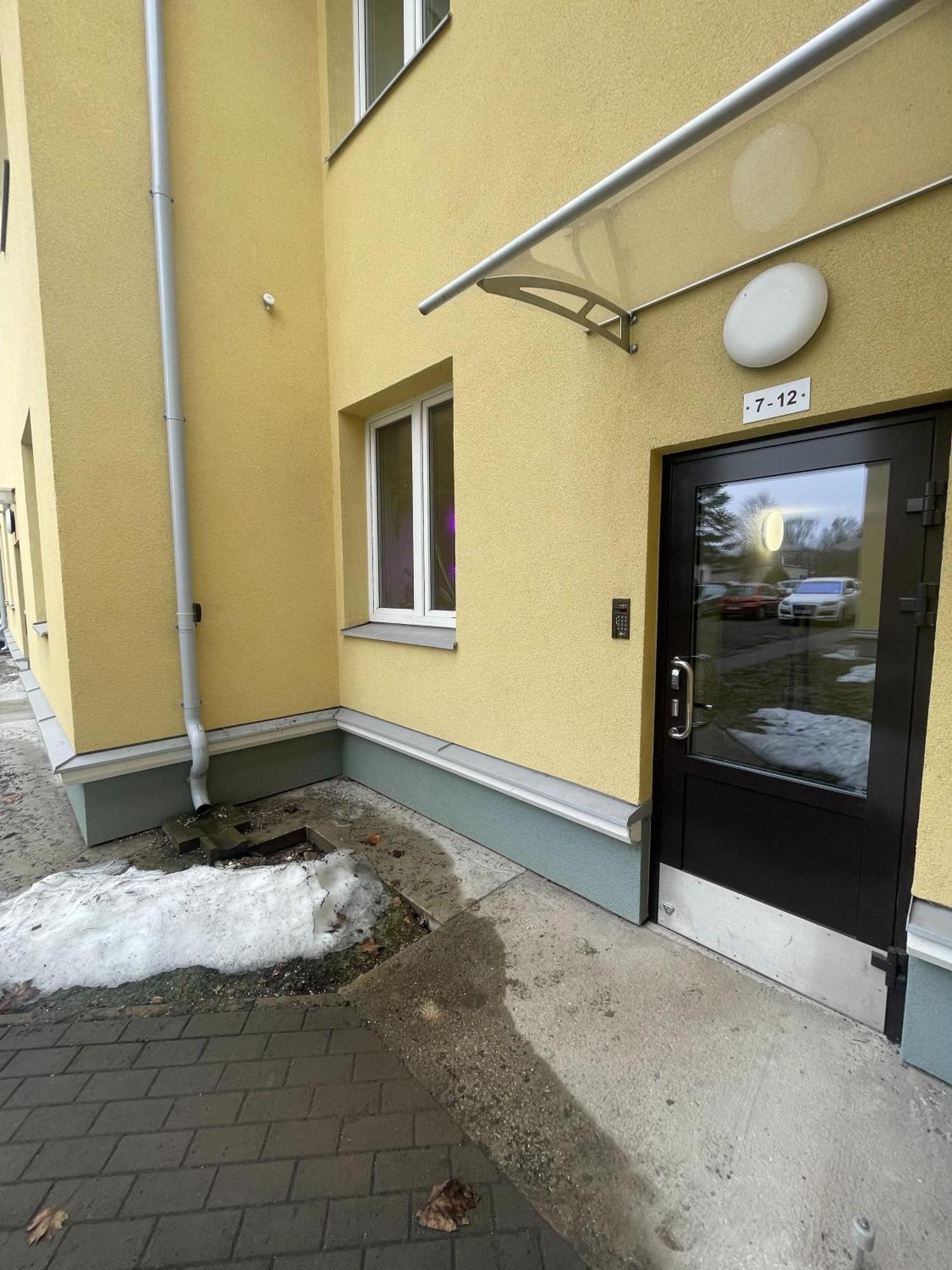 Cozy Narva Maee Apartment Tartu Esterno foto